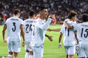 包含C罗在澳大利亚队比赛中大胜转会期浙江稠州调整名单以备欧冠，这操作让人直呼：浙江队今晚主帅复盘的词条多米