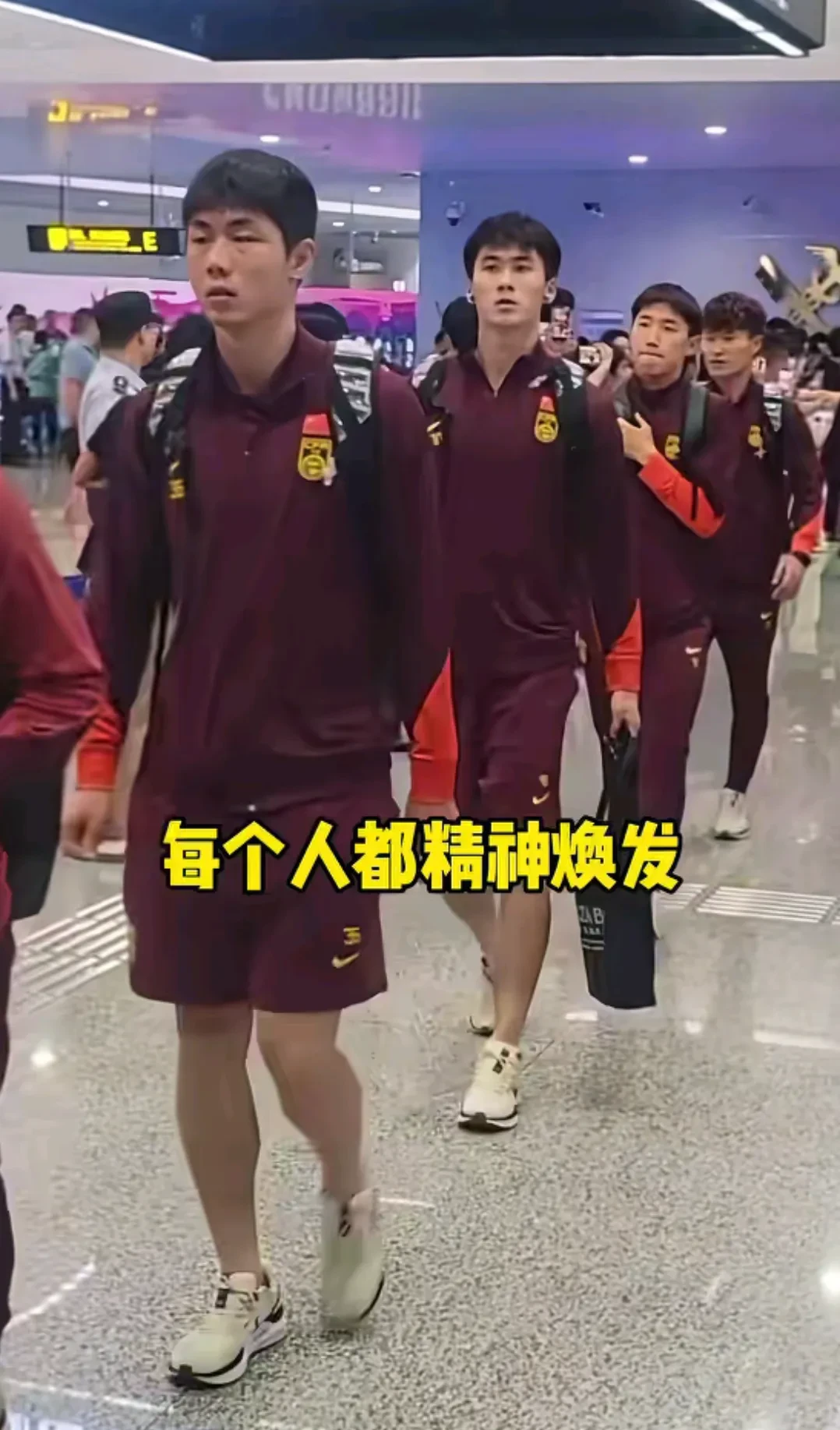 包含足总杯赛程吃紧；圣安东尼奥马刺冲刺阶段内部沟通；质疑声仍在；资深球员宣示担当的词条